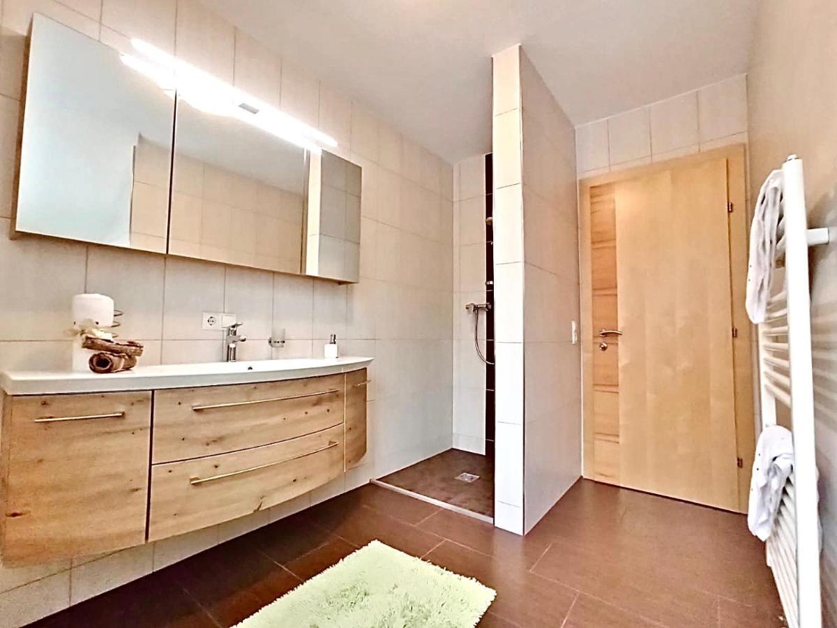 Apart Waldblick Oetz Luaran gambar